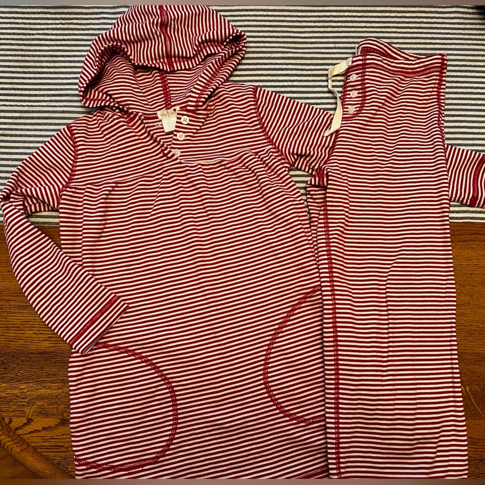 Boutique Olive Juice Girls 7 Red and White Striped Hooded Pajama Set